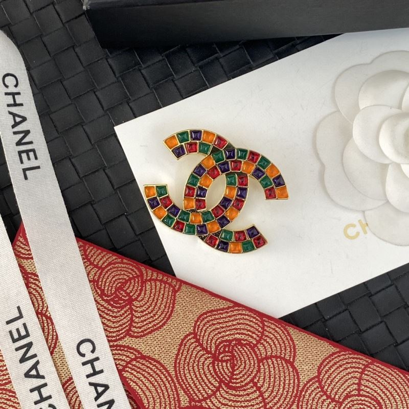 Ch**el brooches